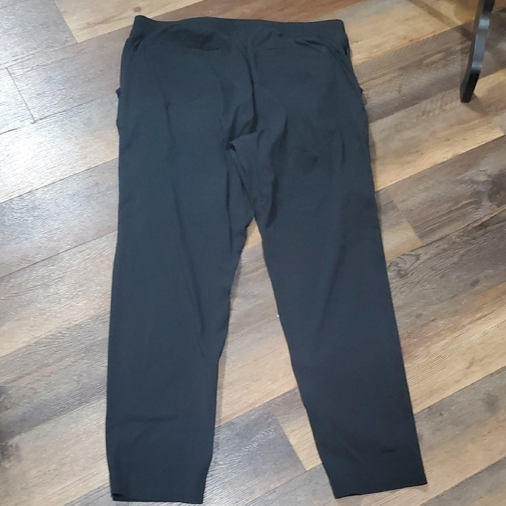 Du/er Black Tapered Athletic Pants Breathable Lightweight Soft Touch - Picture 9 of 10